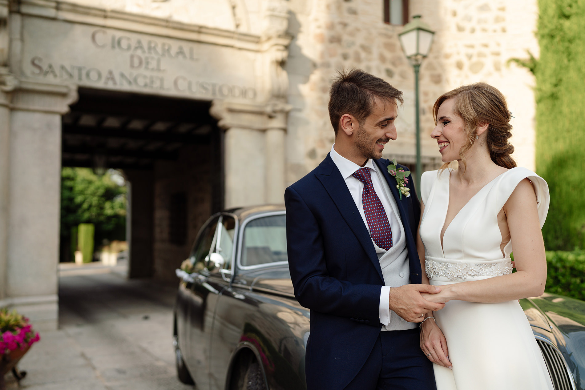 Momento documental durante una boda fotografiada con naturalidad y emoción real.