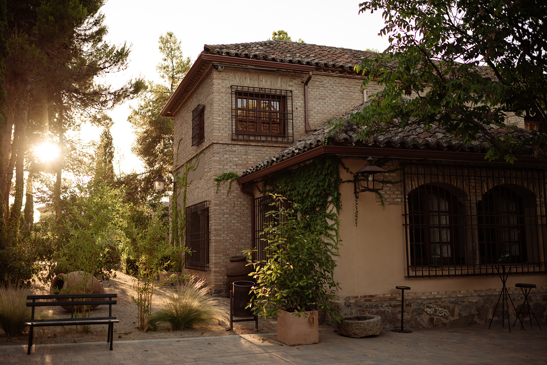 Jardines y zonas de Casa D’Armola en Toledo